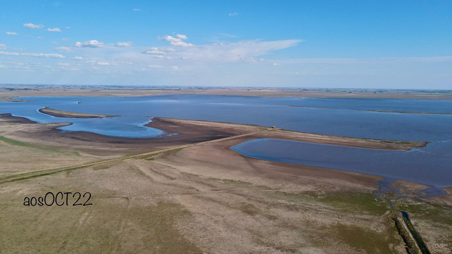No sólo el campo sufre las consecuencias de la sequía. La laguna de Melincué perdió mucho caudal de agua en el último tiempo (Foto A.S.)