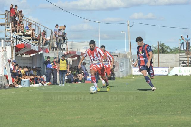Atlético Paraná sigue sin poder ganar en la Reválida