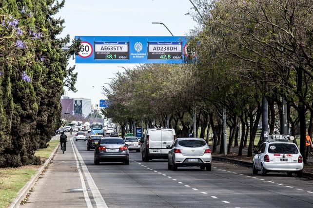 La Intendencia de Rosario va por una nueva licitación de semáforos con sistemas inteligentes