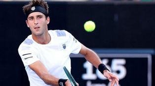 El platense Etcheverry, de 24 años, le ganó a Monfils tras dos&nbsp; horas y 14 minutos de juego.