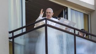 El Papa rezó el Ángelus desde el hospital donde se recupera