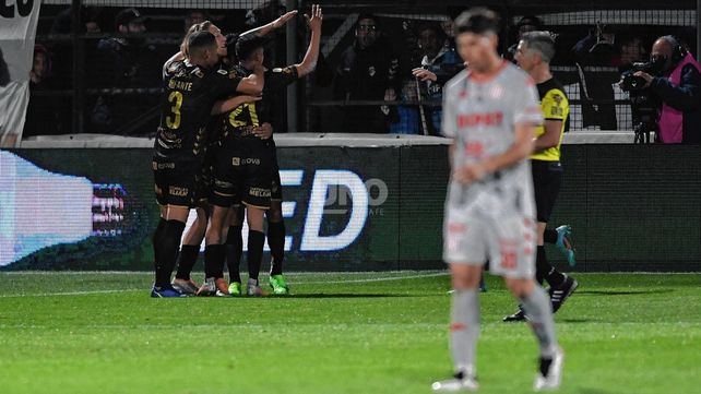 El minuto a minuto del duelo entre Platense y Unión