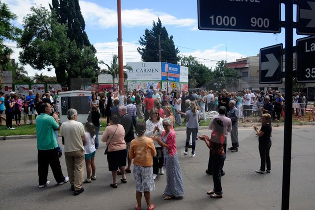 Vecinos de 7 Jefes se reunieron por la inseguridad y convocan a una nueva manifestación