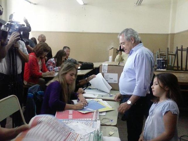 Mario Barletta llamó a participar del proceso electoral