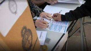 Cuatro provincias celebraron elecciones este domingo.