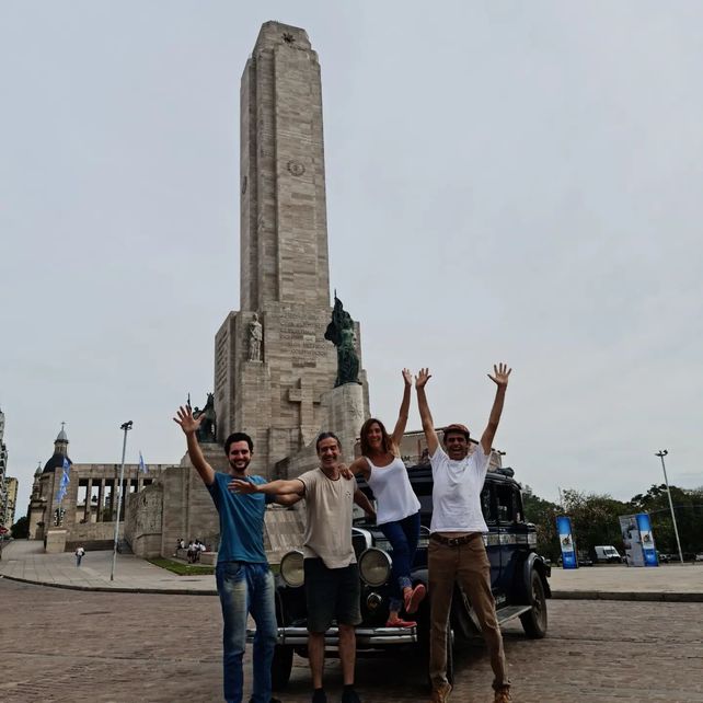 La familia que viajó 22 años por el mundo contará en San Lorenzo cómo atrapó su sueño