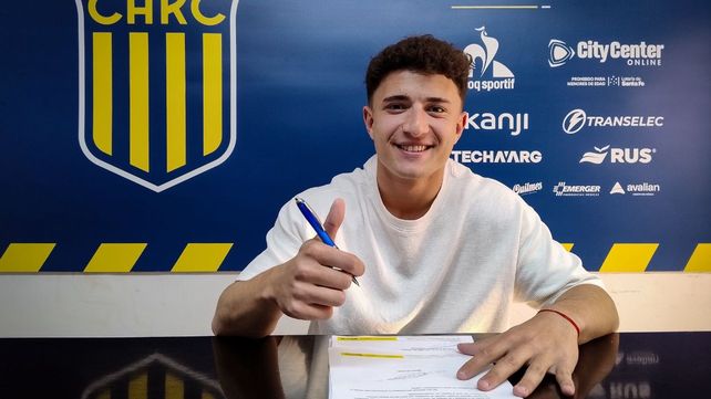 Ignacio Ovando firmó un nuevo contrato con Rosario Central. El entrerriano será jugador del club hasta diciembre de 2029.