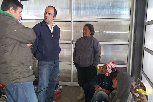 El intendente de Santa Fe supervisa las tareas ante la crecida del Salado