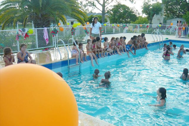 Este verano 2014, mandar a los niños a colonia costará más de mil pesos