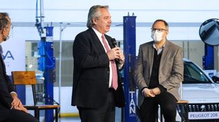 Vamos a superar a la pandemia y al pasado, prometió el presidente Fernández