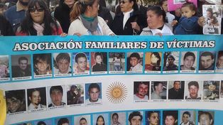 Los familiares de víctimas siguen pidiendo justicia