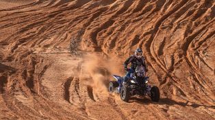 No es Arturito. El piloto de Tupungato Francisco Moreno no es un extraterrestre de la Guerra de las Galaxias, pero sí domó la arena en el Dakar y puso la bandera argentina bien arriba.