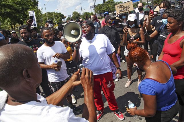 En Atlanta se realizaron varias protestas contra la policía de esa ciudad.