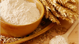 El Fondo Estabilizador consiste en un esquema de subsidios a molinos para reducir el precio que pagan por el trigo y así establecer valores más bajos para la harina y los productos elaborados a partir de la misma, como el pan y las pastas.