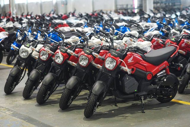 La Honda Navi tiene un rendimiento excelente y una conducción suave y cómoda.&nbsp;