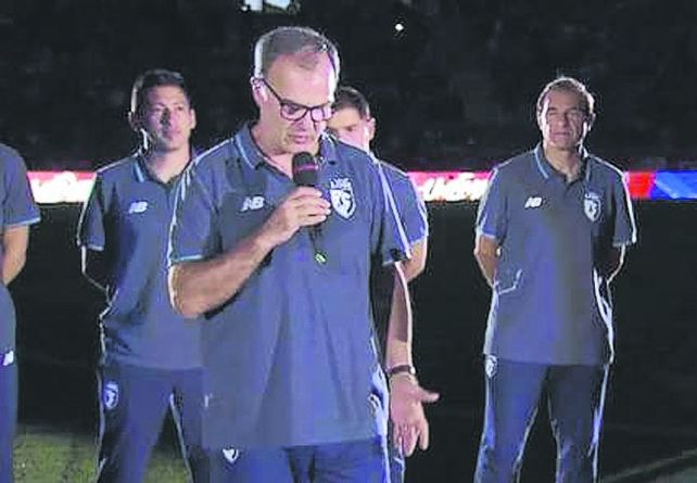 El Loco Bielsa se mostró feliz de estar Lille