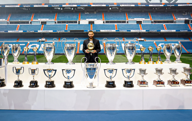 Karim Benzema consiguó innumerables títulos con la camiseta merengue.