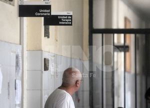Hospital Cullen: murió una joven de una rara y fulminante enfermedad