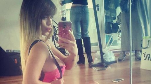 La historia de Mía Etcheverría: la actriz porno que es novia del Chengue Morales