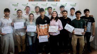 La Municipalidad de Paraná reconoció a estudiantes que realizaron prácticas profesionalizantes