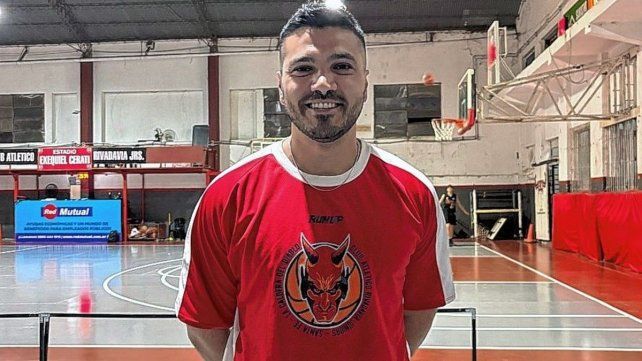 Emanuel Schifitto no es más el entrenador de Rivadavia