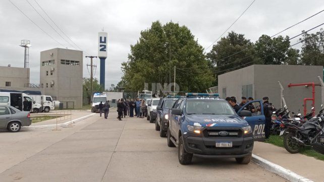 Controles carcelarios. Detectaron marihuana y cocaína ocultas entre pertenencias de visitantes a la cárcel de Las Flores.