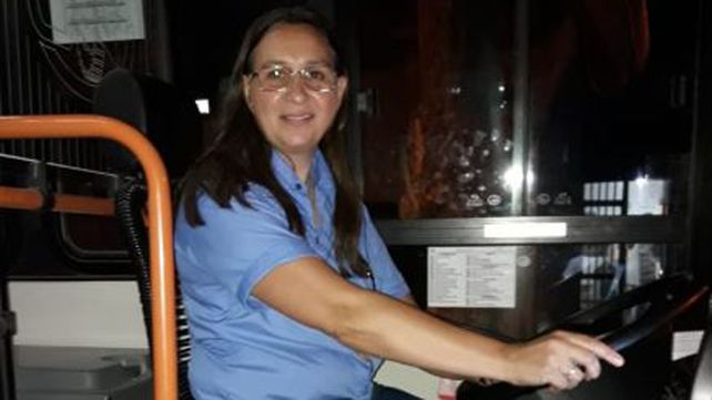 Mujeres colectiveras aseguran que seguirán la lucha para ver cada vez más chicas arriba de los coles