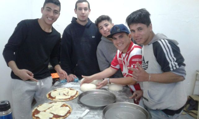 Un grupo scout inauguró una panificadora en Bº La Loma para enseñar el oficio