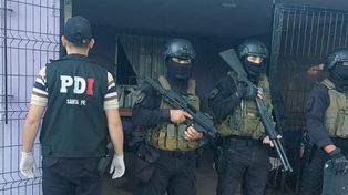 Cayeron presas tres personas por tirotear el frente de una vivienda familiar en la ciudad de Sauce Viejo