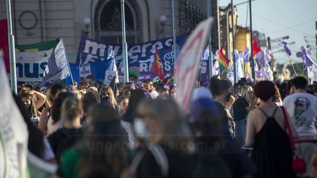 Postales del #8M en Paraná