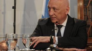 Bonfatti: “Una fuerza armada no puede manifestarse de esta manera”