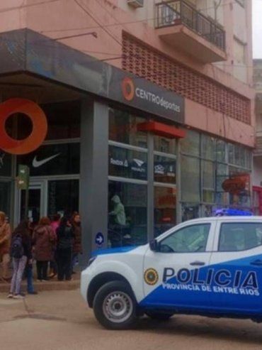 Un adolescente murió en Gualeguaychú tras caer de un edificio