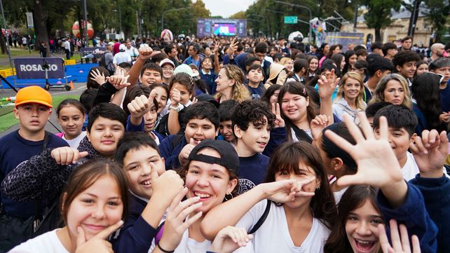 Los Juegos Crear recibieron a miles de niños y niñas en su primera jornada.