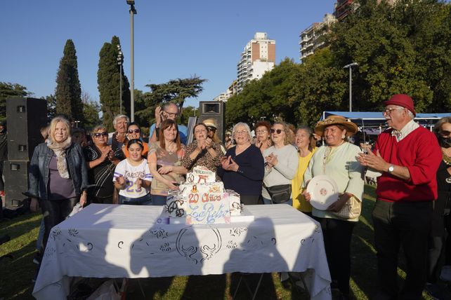 A soplar las velitas. Los pioneros de la feria