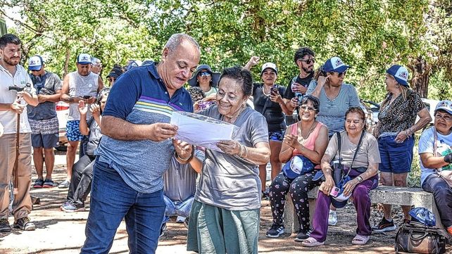 Durante una actividad en el Parque San Carlos reconocieron a Silvia Michelli