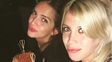 Las hermanas Nara compartieron un trago en Milán.