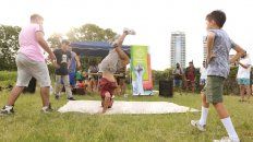 El concurso #RapSinMachismo, realizado en el parque Scalabrini Ortiz, fue todo un éxito. El concurso #RapSinMachismo, realizado en el parque Scalabrini Ortiz, fue todo un éxito.