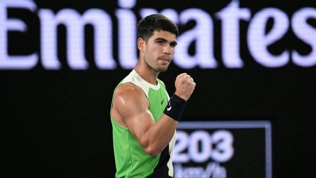 Contundente triunfo de Alcaraz sobre Walton en su debut en el Australia Open