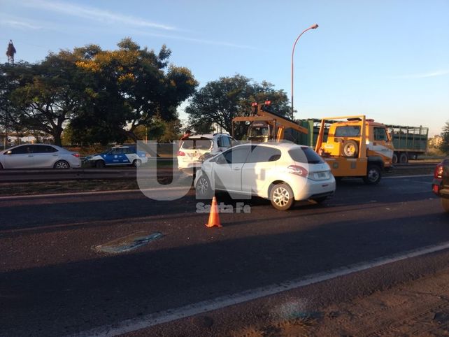 Tres heridos leves en dos accidentes simultáneos sobre la ruta 168