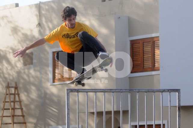 Un código de convivencia para los usuarios del Skate Park de Candioti Sur