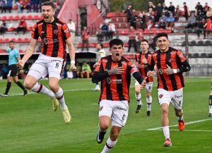Con el triunfo, Patronato pudo salir de la zona de descenso
