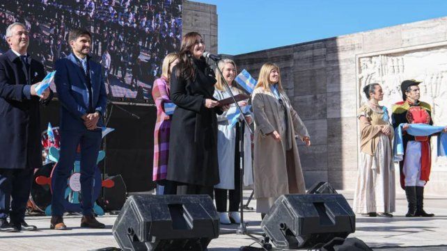 Victoria Villaruel dijo que el sábado estará en el Monumento a pesar de que Milei la excluyó de los invitados del Ejecutivo nacional
