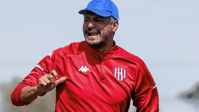 Battión: Munúa está contento y comprometido con Unión