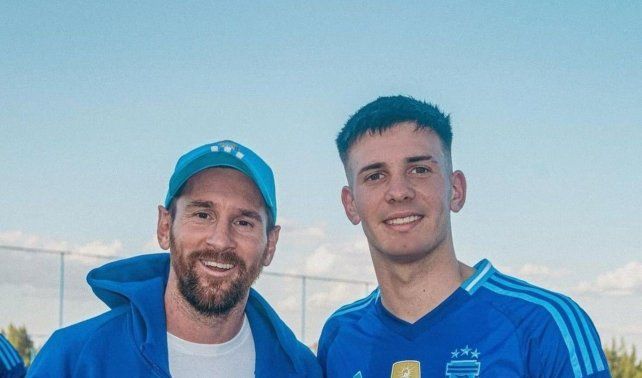 Puro talento. Messi llegó a gloria ganando el último Mundial de Qatar. Mastantuono debutó el jueves en la mayor. Ahora juegan juntos.