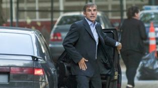 El fiscal citó a la escribana que intervino en la compra del departamento de Adorni en Caballito