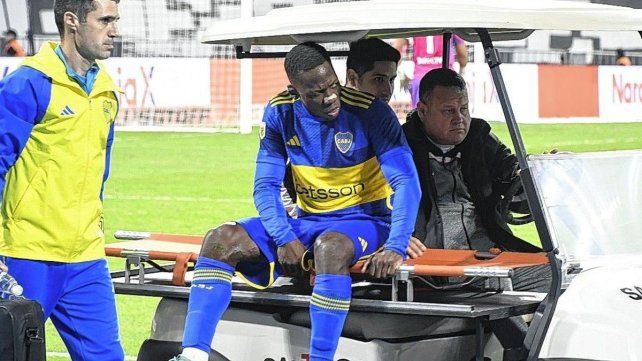 Boca pierde a Luis Advíncula durante varias fechas por lesión