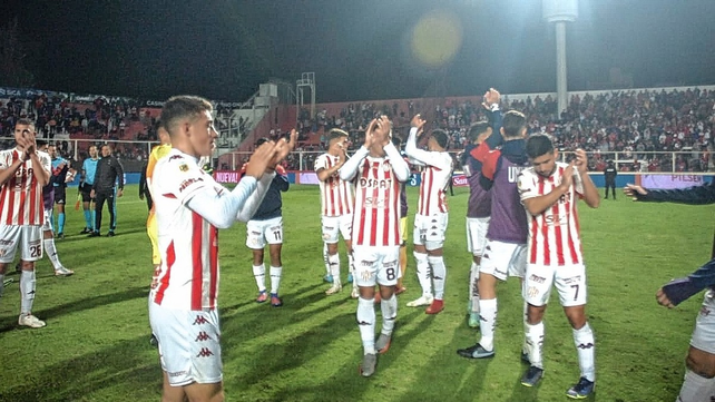 El VAR no funcionó con Unión, que perdió con Defensa y quedó eliminado de la Copa de la LPF