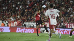 Ante Huracán, Velázquez llegó a su quinta tarjeta amarilla y deberá purgar sanción.&nbsp; 