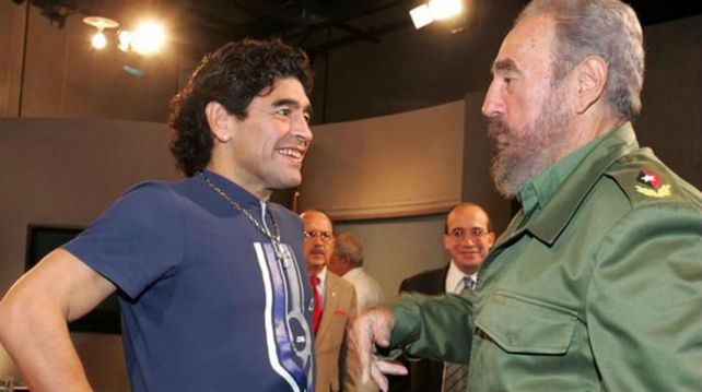 Diego Maradona quebrado por la muerte de Fidel Castro: Fue como un segundo padre