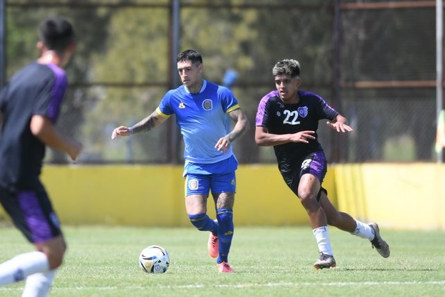 Gastón Ávila hará su debut tres su regreso a Central. Será el ladero de Ovando en la zaga central.